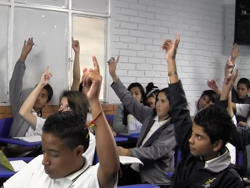 Students in Ricaurte classroom